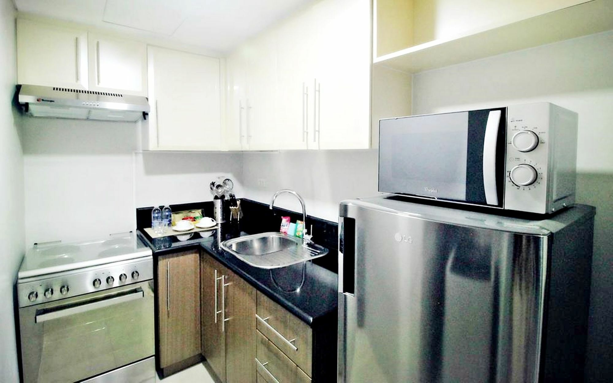 Maxstays - Max Style @ The Parkside Villas Pasay Ngoại thất bức ảnh